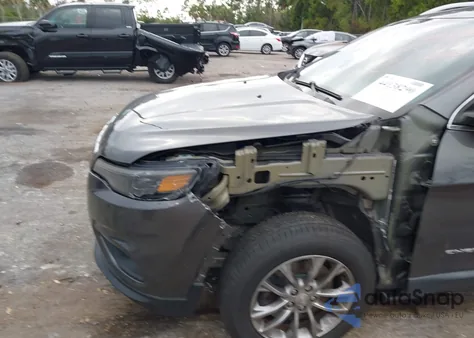 2020 Jeep Cherokee Latitude Plus Fwd z USA, uszkodzony, nr VIN 1C4PJLLB2LD586191